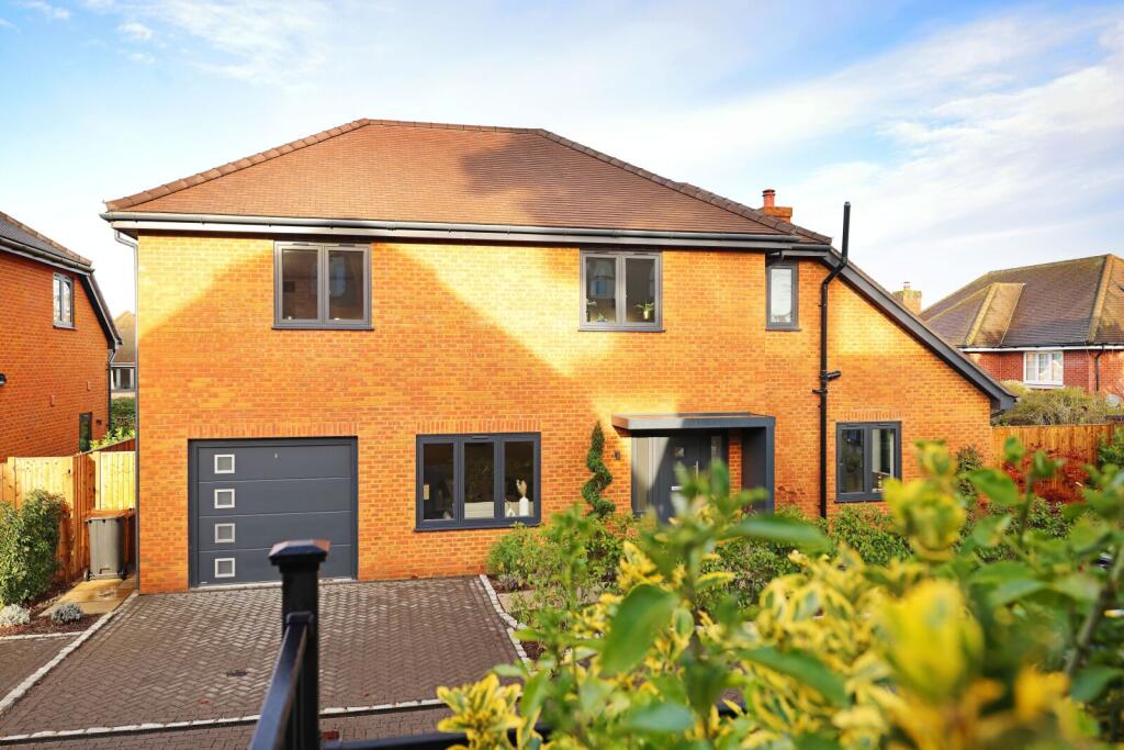 Main image of property: Leatherhead Road, Great Bookham, Surrey, KT23