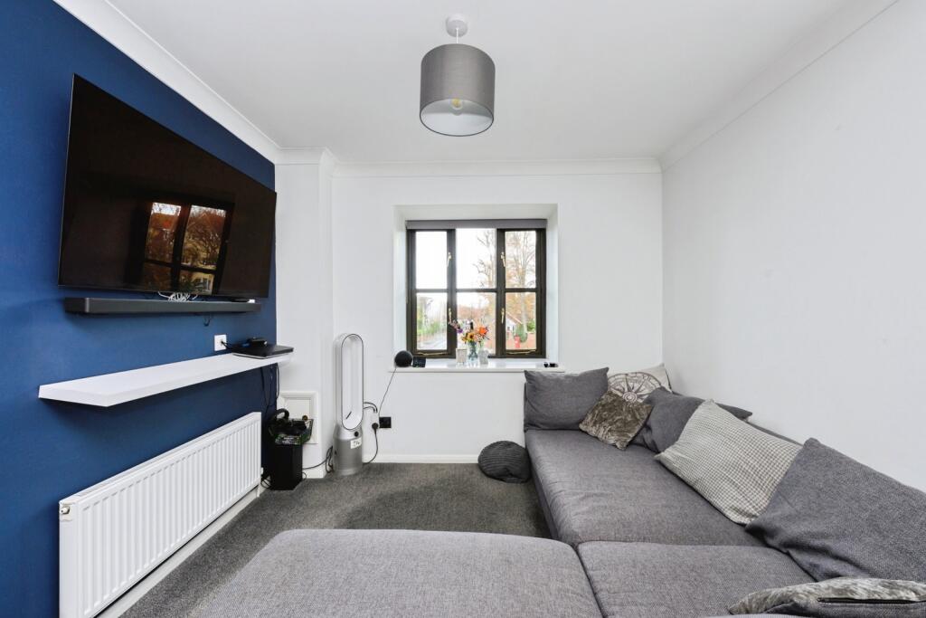 Main image of property: Epsom Road, Leatherhead, Surrey, KT22