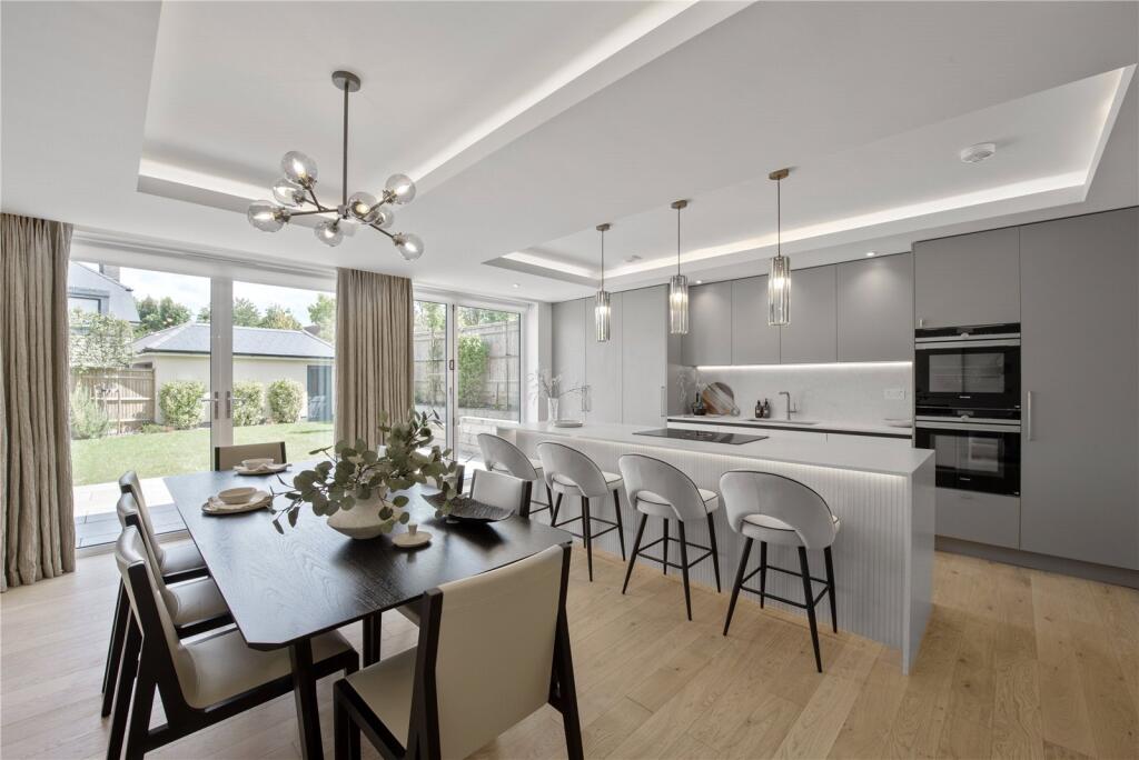 Main image of property: Kennel Lane, Fetcham, Leatherhead, Surrey, KT22