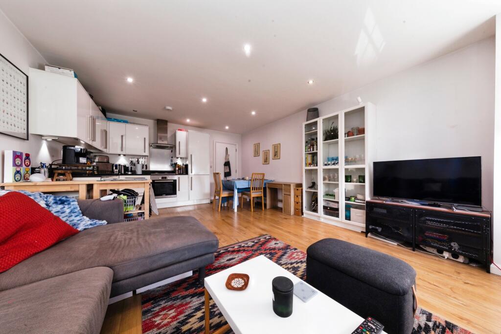 Main image of property: Semley Road, London, SW16