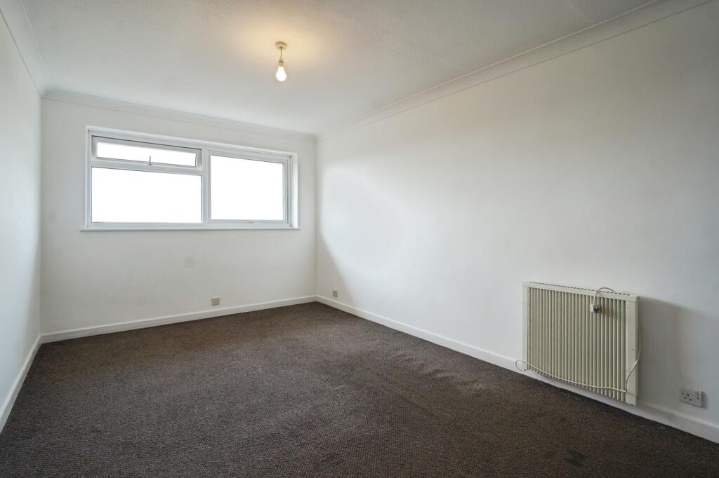 Main image of property: South Norwood Hill, London, SE25
