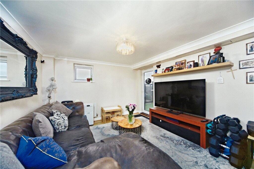Main image of property: Thornton Road, Thornton Heath, CR7