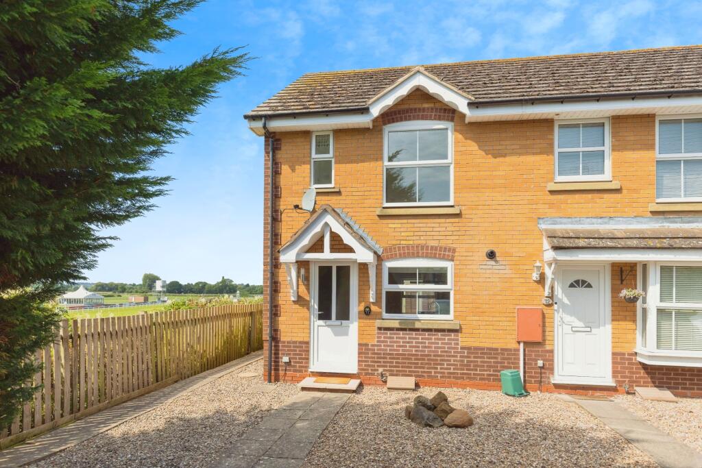 Main image of property: Newmarket Close, Stratford-upon-Avon, Warwickshire, CV37