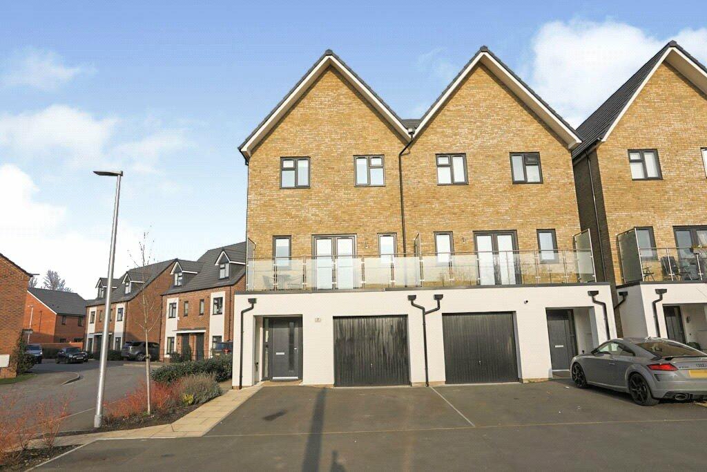 Main image of property: Duncan Road, Meon Vale, Stratford Upon Avon, CV37