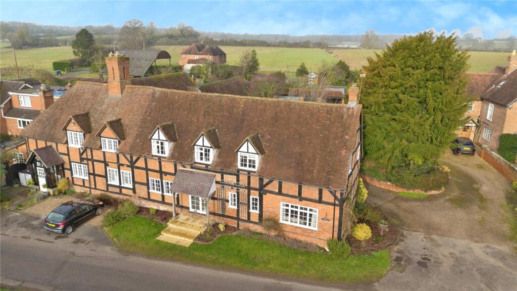 Main image of property: The Green, Snitterfield, Stratford-upon-Avon, Warwickshire, CV37