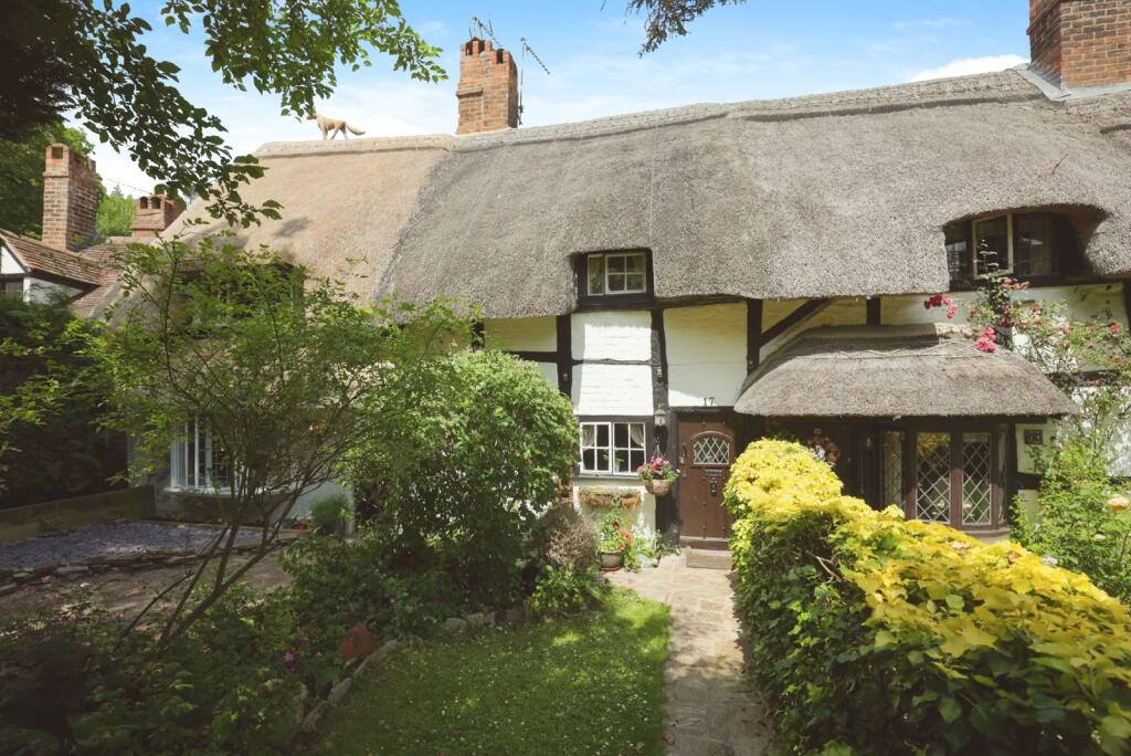 Main image of property: Hathaway Hamlet, STRATFORD-UPON-AVON, Warwickshire, CV37