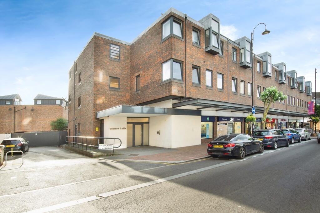 Main image of property: High Street, Purley, CR8