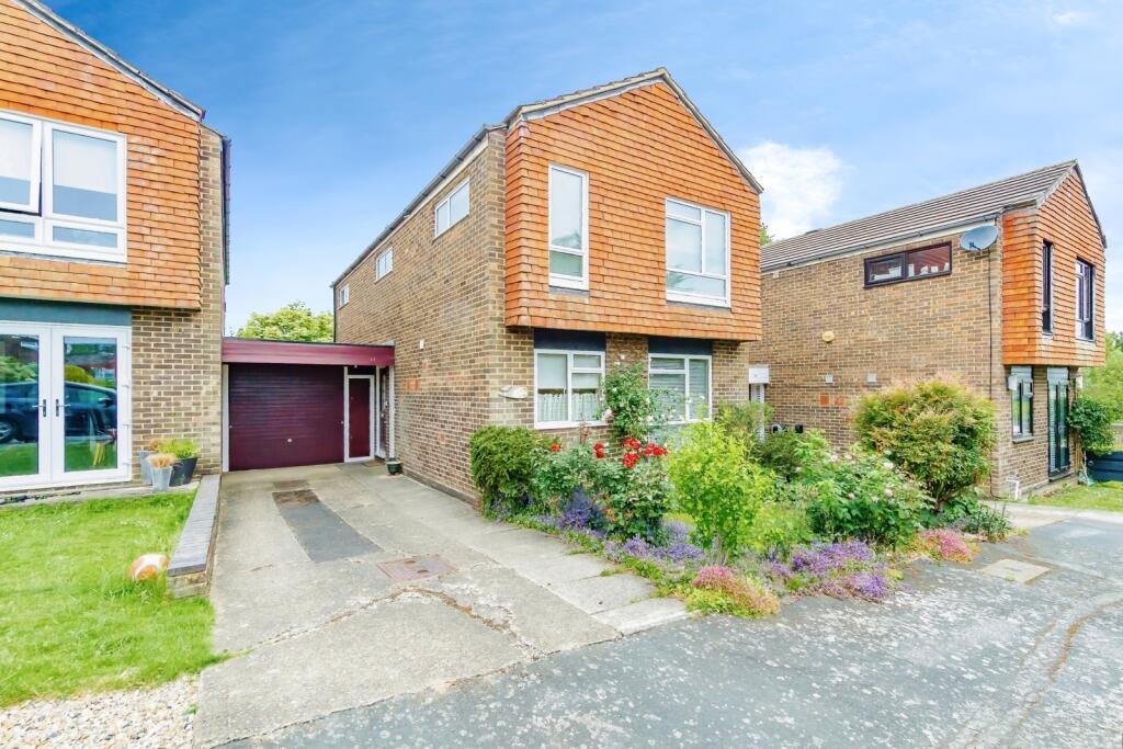 Main image of property: Ashcroft Rise, Coulsdon, Surrey, CR5