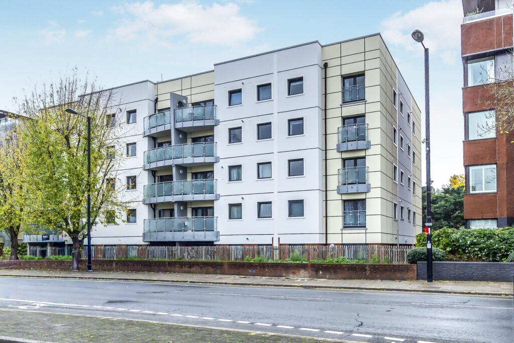 Main image of property: Flat 35, Cygnus Court, 850 Brighton Road, Purley, CR8
