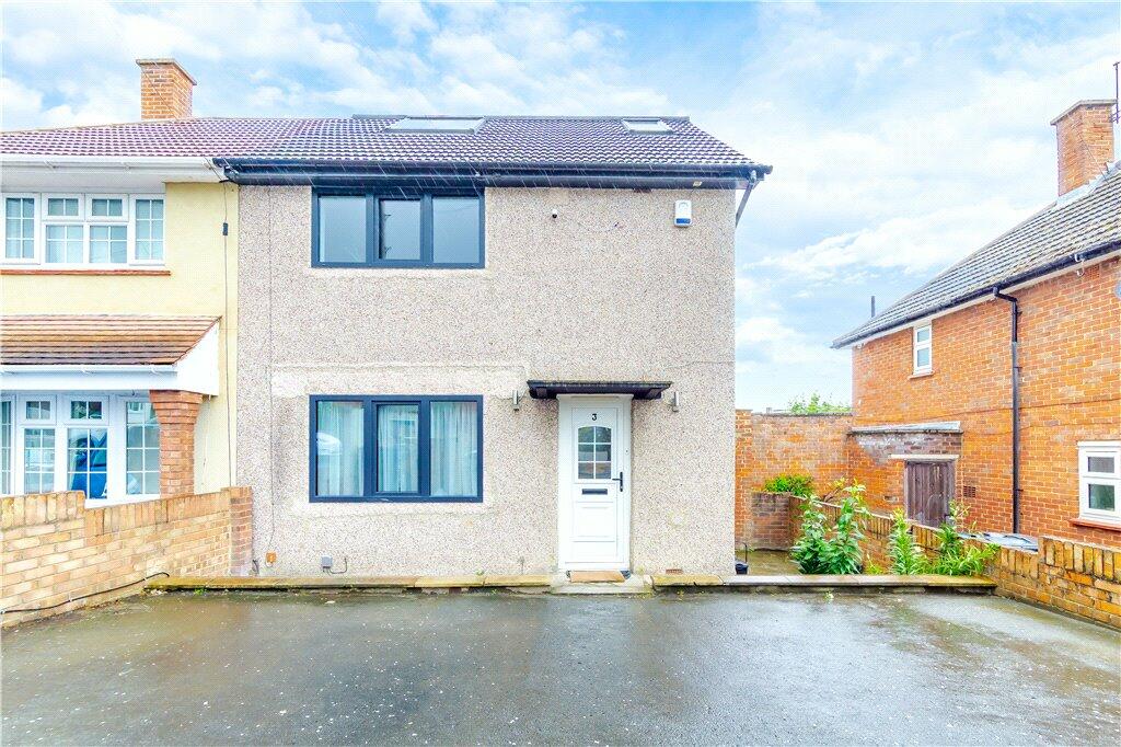3 bedroom semidetached house for sale in Merrow Way, New Addington