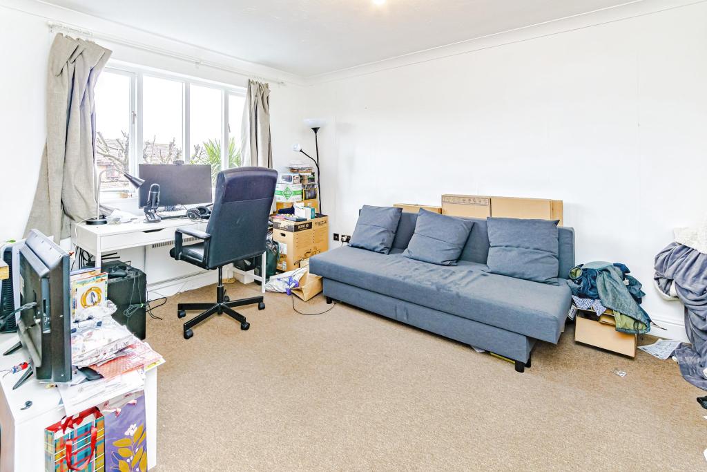 1 bedroom flat for sale in Marigold Way, Shirley Oaks Village, Croydon, CR0