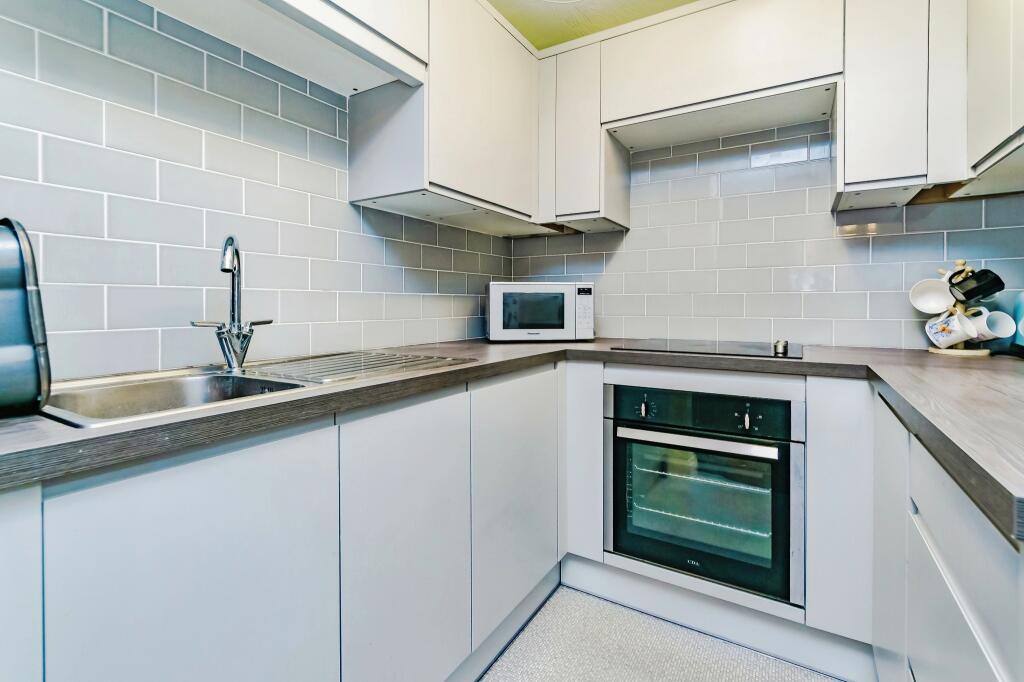 Additional property image - Pond Cottage Lane, West Wickham, BR4