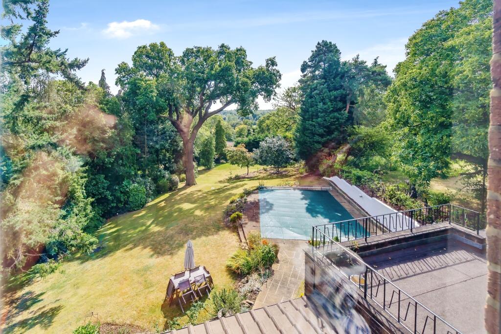 Additional property image - Bishops Walk, Croydon, Surrey, CR0