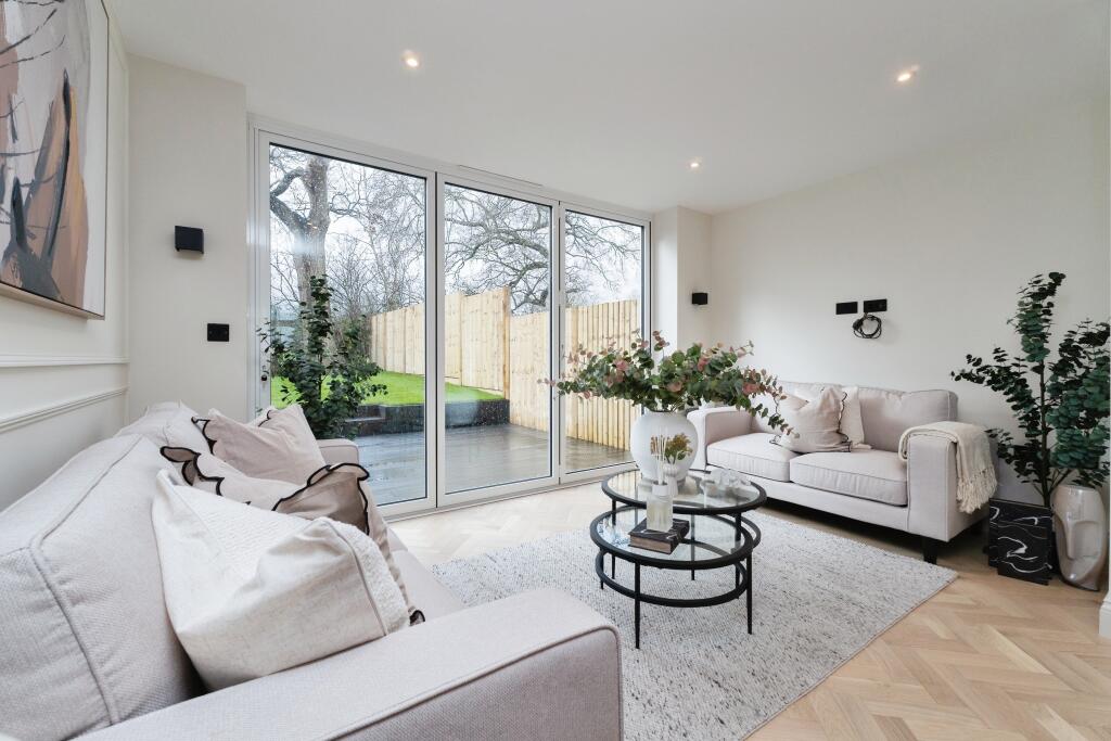 Additional property image - Tower View, Croydon, CR0