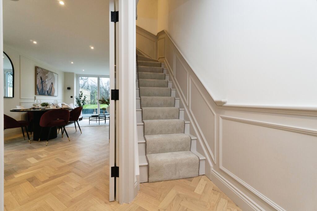 Additional property image - Tower View, Croydon, CR0