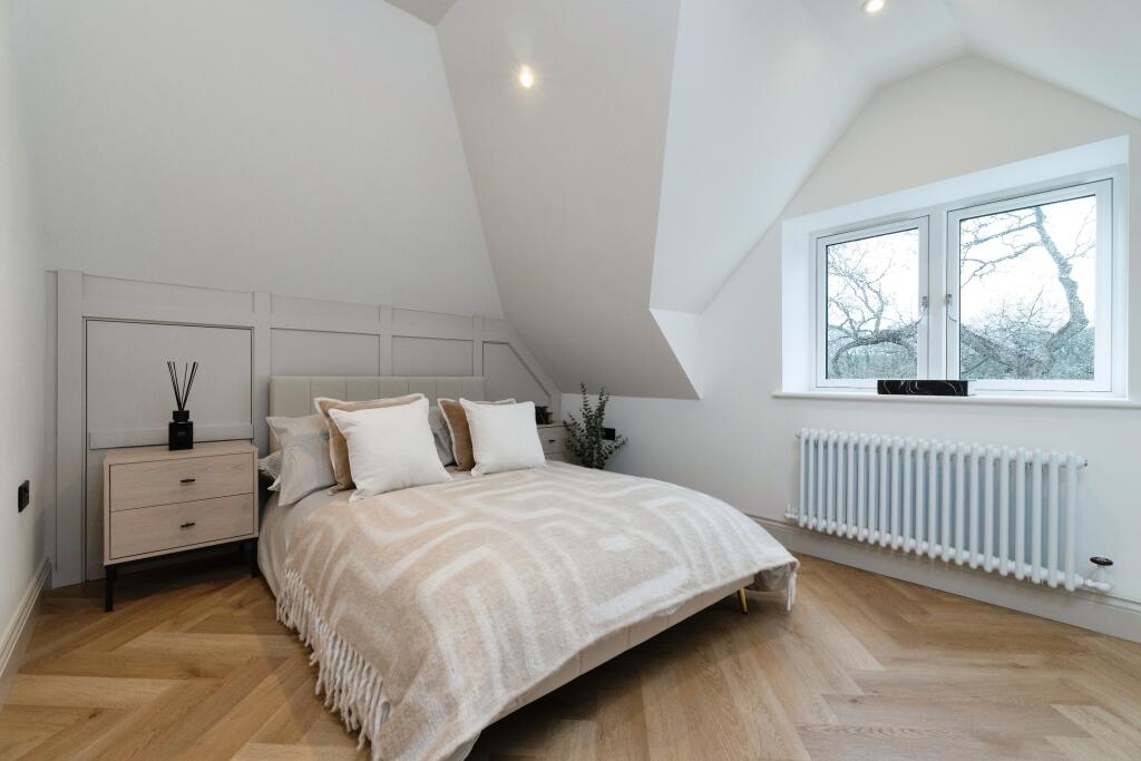 Additional property image - Tower View, Croydon, CR0