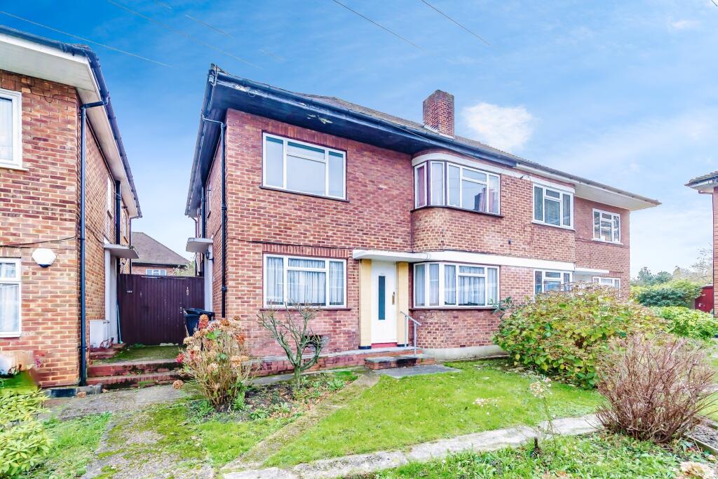 Main image of property: Cheston Avenue, Croydon, CR0