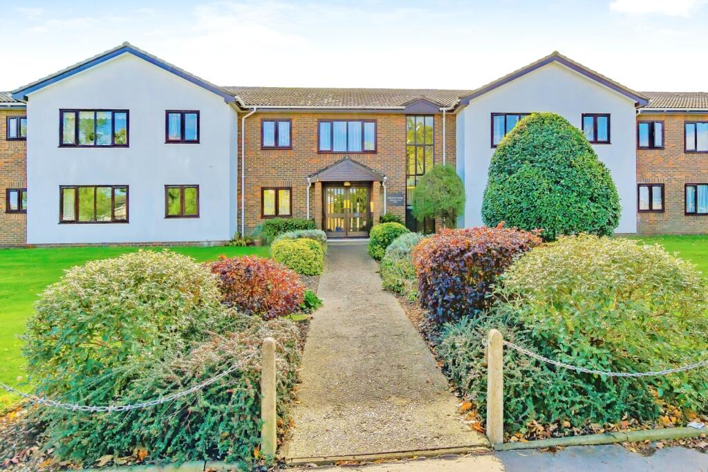 Main image of property: Wickham Road, Croydon, CR0
