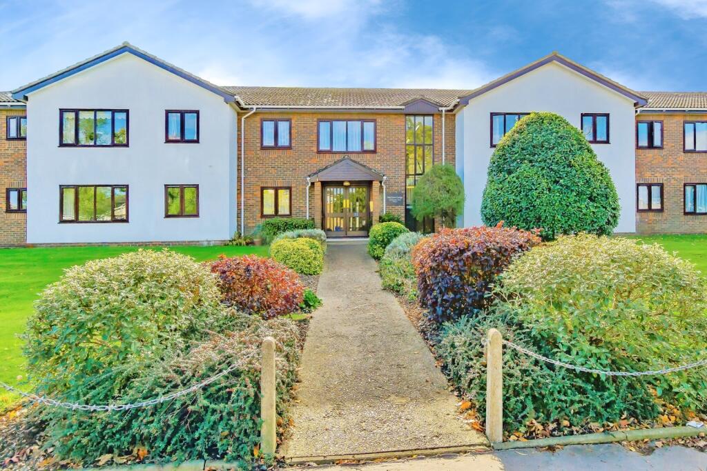 Main image of property: Marlowe Lodge, 326 Wickham Road, Croydon, CR0