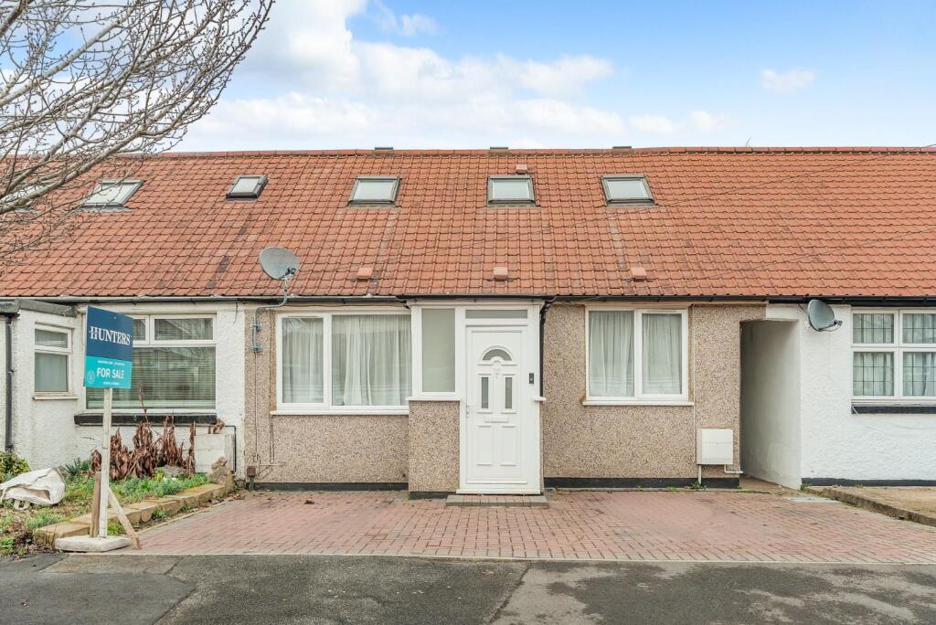Main image of property: Princes Park Circle, Hayes, UB3 1JZ