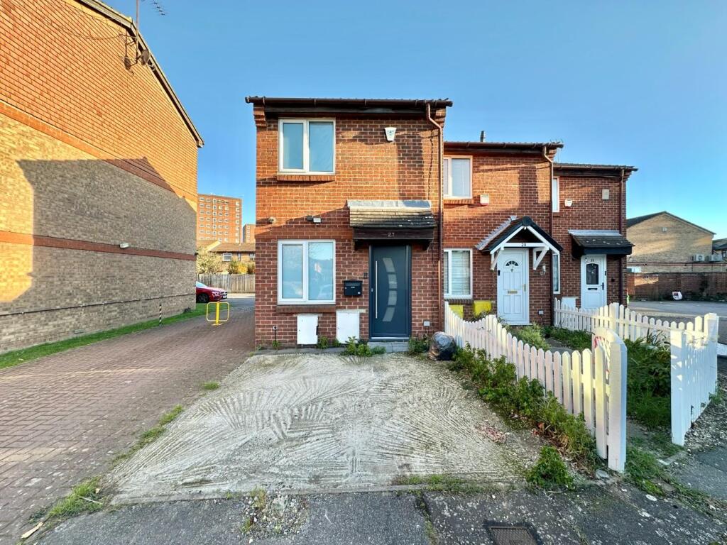 Main image of property: Clivesdale Drive, Hayes