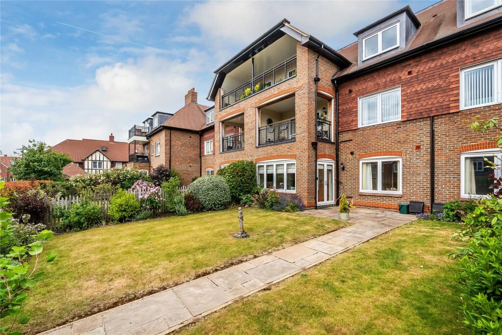 Main image of property: Hartfield Road, Leatherhead, Surrey, KT22