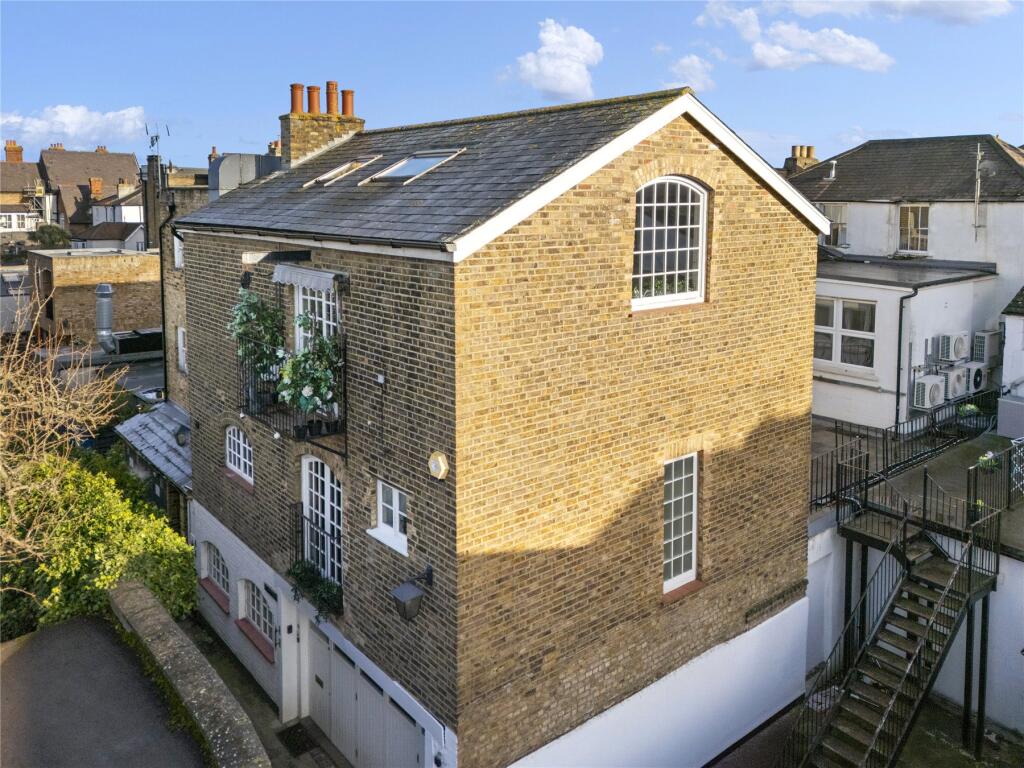 Main image of property: Bridge Road, East Molesey, Surrey, KT8