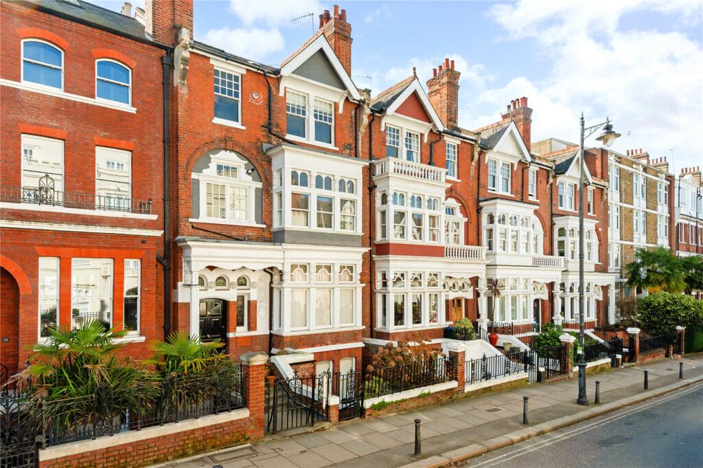 Main image of property: Richmond Hill, Richmond, TW10