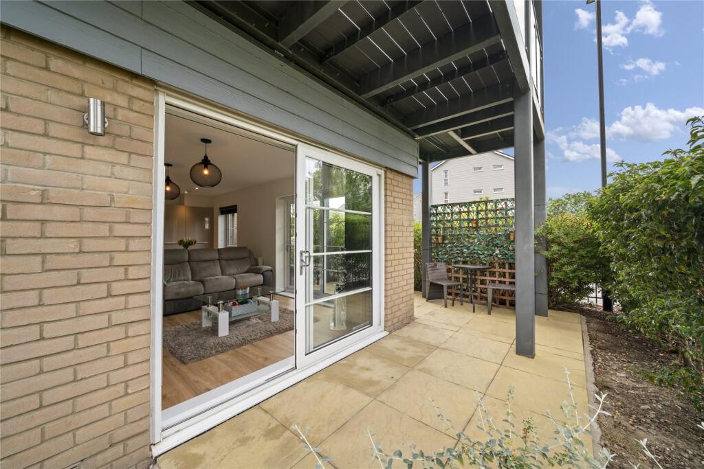 Main image of property: Kennett Lane, Chertsey, Surrey, KT16