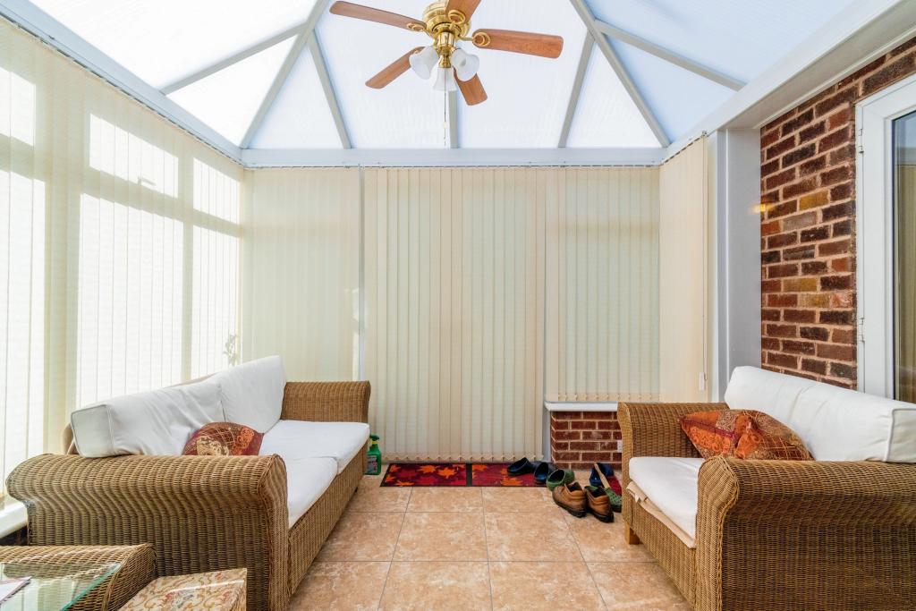 2 bedroom bungalow for sale in Pooles Lane, Willenhall, WV12