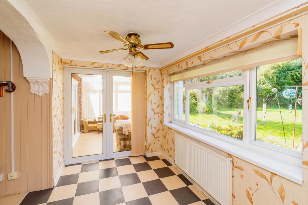 2 bedroom bungalow for sale in Pooles Lane, Willenhall, WV12