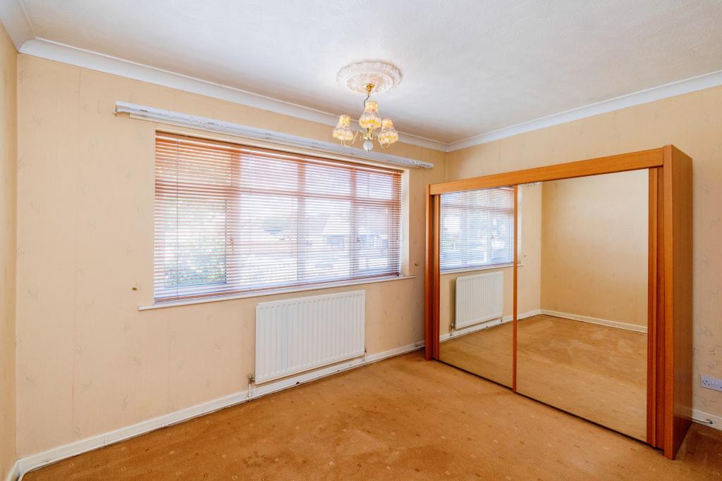 2 bedroom bungalow for sale in Pooles Lane, Willenhall, WV12