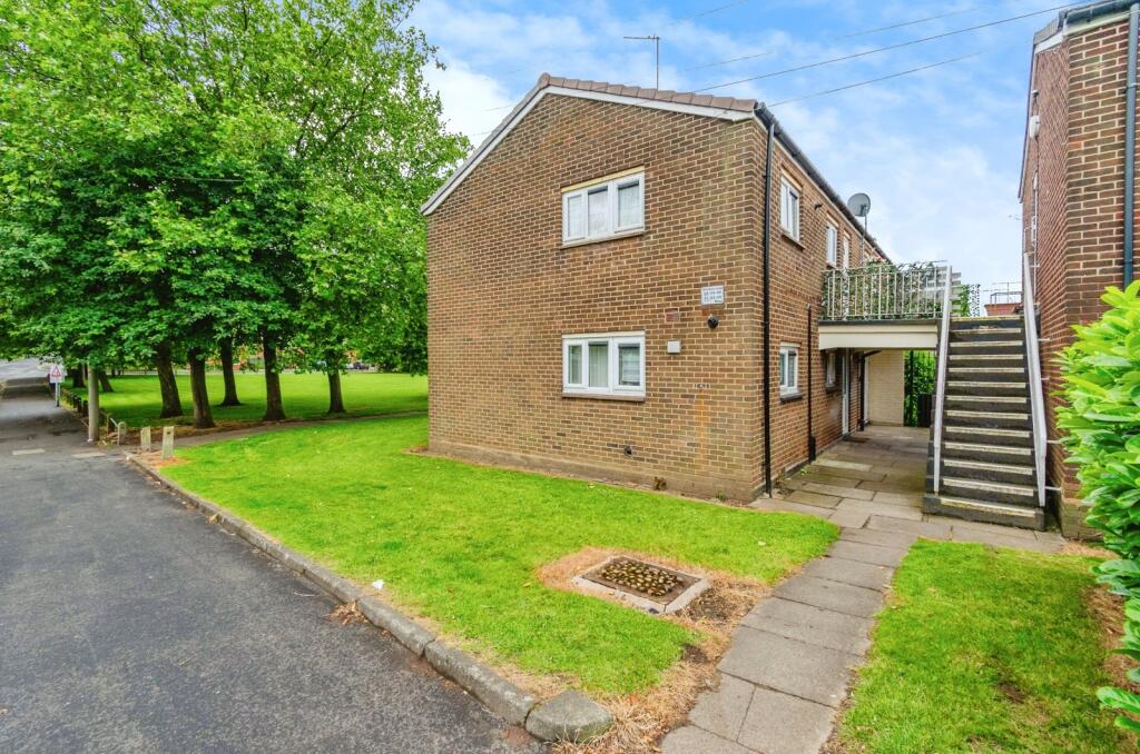 Main image of property: Wolverson Close, Willenhall, West Midlands, WV12
