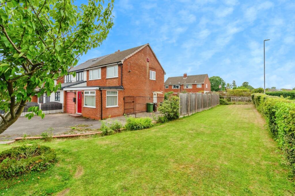 Main image of property: Baynton Road, Willenhall, West Midlands, WV12