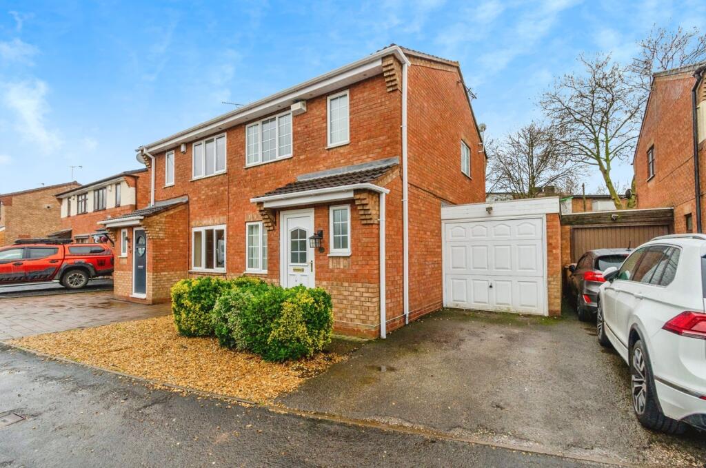 Main image of property: Memory Lane, Darlaston, Wednesbury, West Midlands, WS10