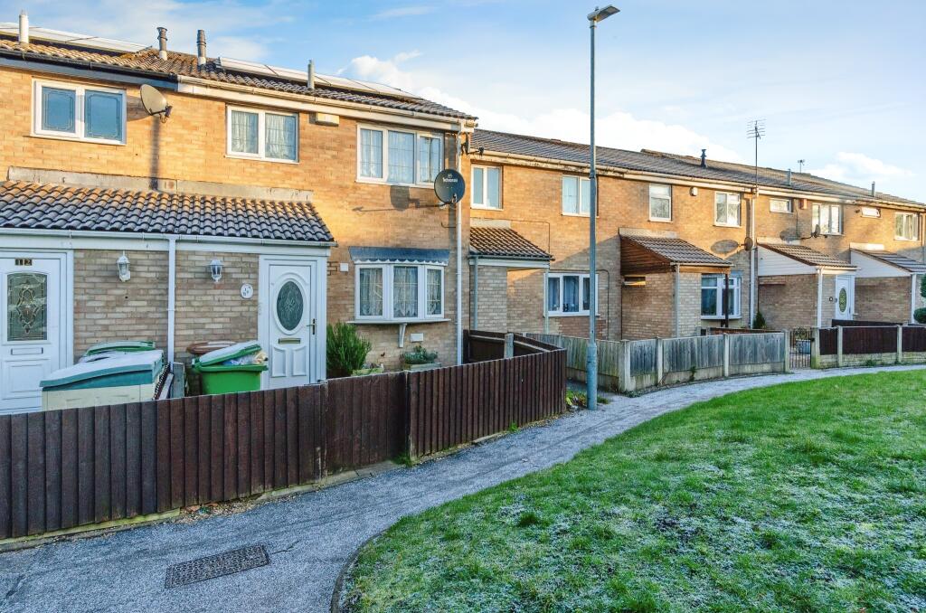 3 bedroom terraced house for sale in Farmhouse Way, Willenhall, West