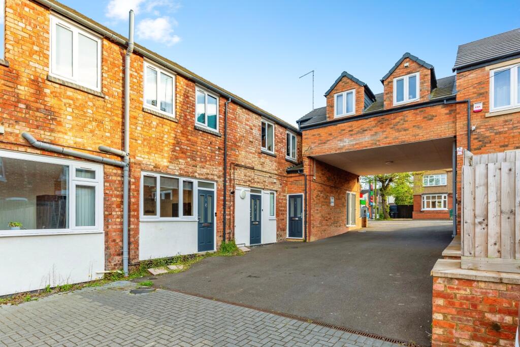 1 bedroom for sale in Wellingborough Road, Rushden, NN10