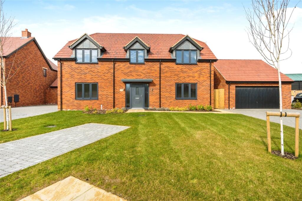 Main image of property: The Brambles, Harlington, Dunstable, Bedfordshire, LU5