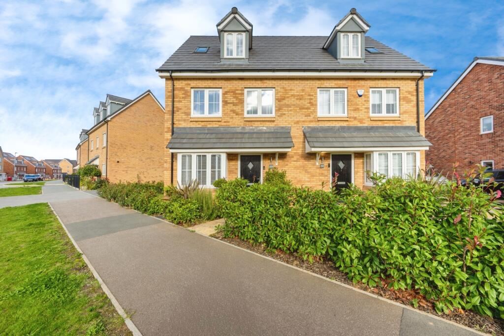 Main image of property: Meadow Road, BEDFORD, Bedfordshire, MK45