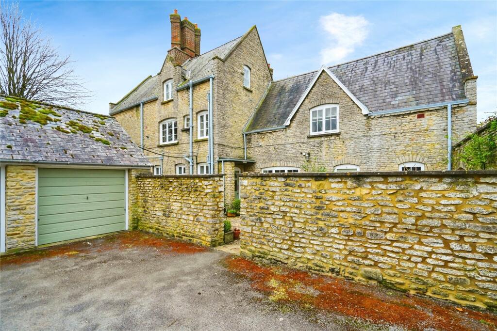 1 bedroom flat for sale in Mill Road, Stratton Audley, Bicester, OX27