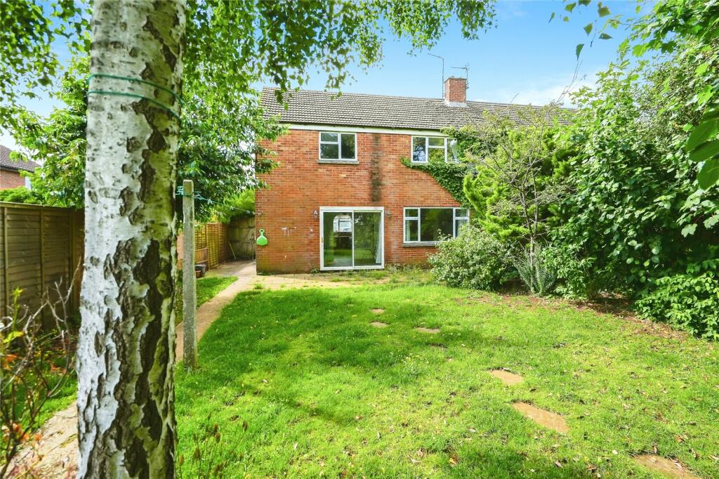 Main image of property: Elderfield Road, Bicester, Oxfordshire, OX27