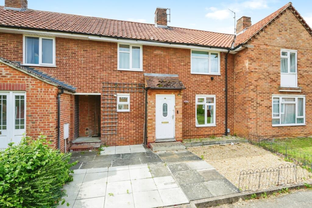 Main image of property: Cherwell Close, BICESTER, Oxfordshire, OX26