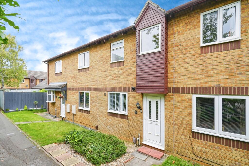 Main image of property: Hawthorn Walk, BICESTER, Oxfordshire, OX26