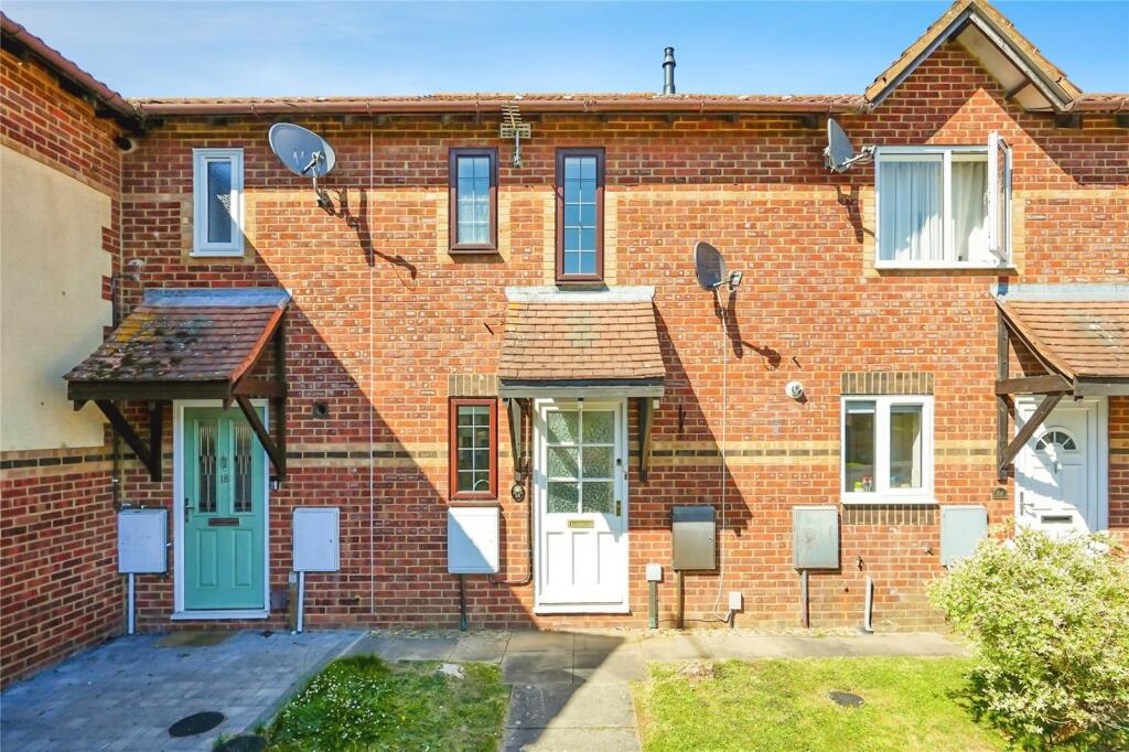 Main image of property: Japonica Close, Bicester, Oxfordshire, OX26
