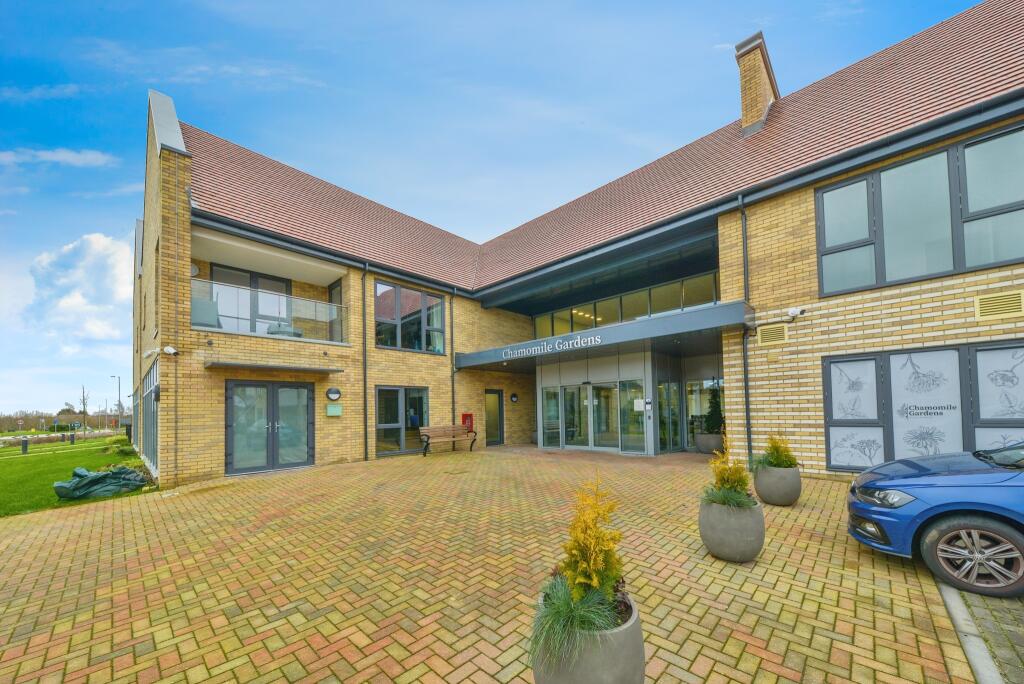 2 bedroom flat for sale in Chamomile Gardens, Cardamom Street