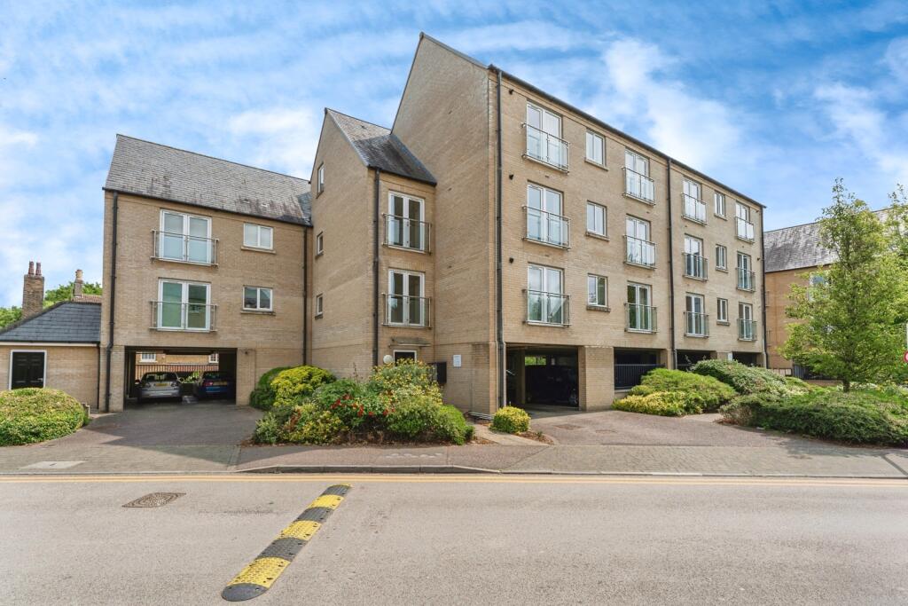 Main image of property: Skipper Way, Little Paxton, St. Neots, Cambridgeshire, PE19