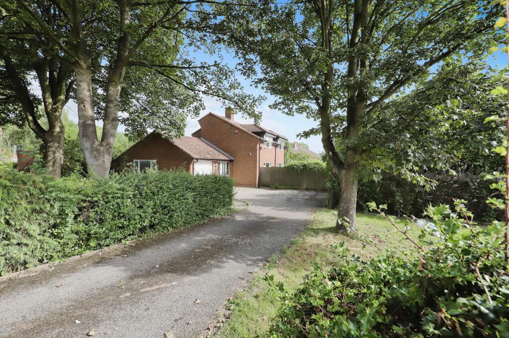 4 bedroom detached house for sale in Long Knowle Lane, Wolverhampton, WV11