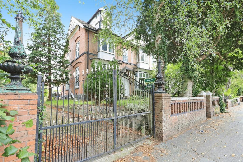 Main image of property: Tettenhall Road, WOLVERHAMPTON, West Midlands, WV6