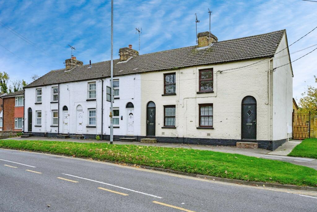 Main image of property: Bedford Road, Houghton Regis, Dunstable, LU5