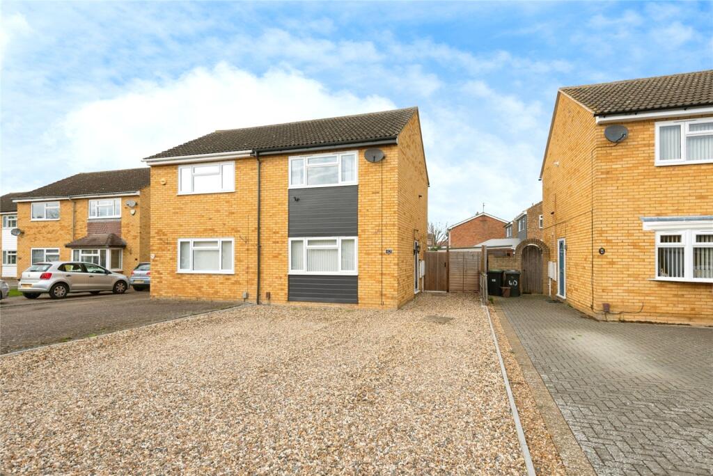 Main image of property: Silver Birch Avenue, Stotfold, Hitchin, Bedfordshire, SG5